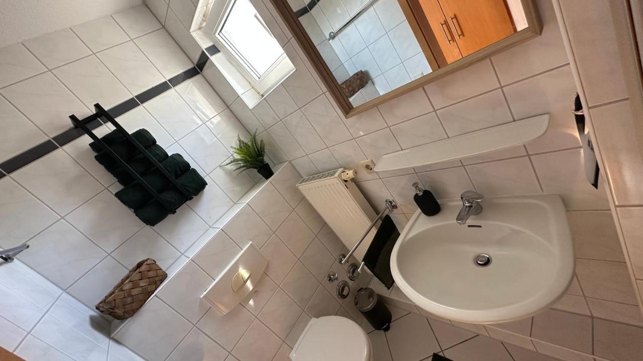 Fischers Ferienwohnung Mit Dachterrasse, Innenstadt Wilhelmshaven Bagian luar foto